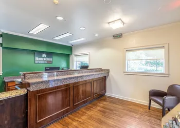 HomeTowne Studios by Red Roof Orlando - Casselberry hotel thumbnail 2
