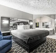 Super 8 by Wyndham Norman West OK hotel detail image 3