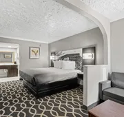 Super 8 by Wyndham Norman West OK hotel detail image 7