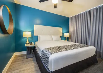 The Colony Hotel hotel thumbnail 4