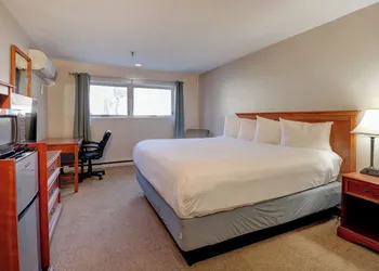 Anchorage Inns And Suites hotel thumbnail 5