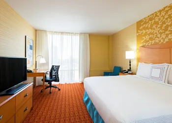 Fairfield Inn & Suites by Marriott Louisville Downtown hotel thumbnail 4