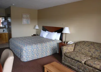 McClellan Inn Anniston hotel thumbnail 3