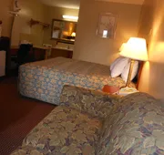 McClellan Inn Anniston hotel detail image 5