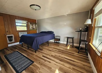 The Last Resort hotel thumbnail 5