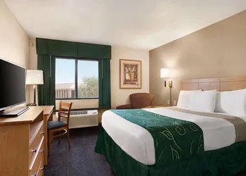 Travelodge by Wyndham Pecos hotel thumbnail 8