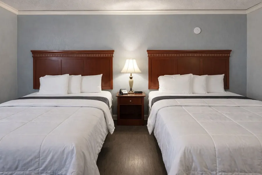 Quarters Inn and Suites hotel detail image 6