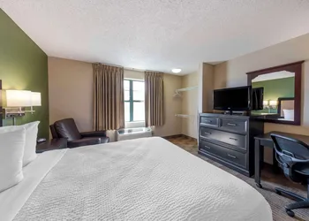 Extended Stay America Suites Orange County Katella Ave hotel thumbnail 6