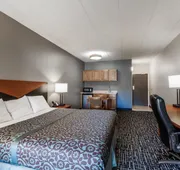 Days Inn & Suites by Wyndham Lancaster Amish Country hotel detail image 7