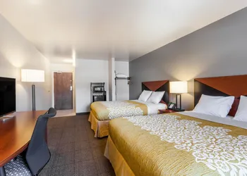 Days Inn & Suites by Wyndham Lancaster Amish Country hotel thumbnail 8