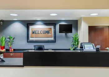 Extended Stay America Suites New York City LaGuardia Airport hotel thumbnail 3