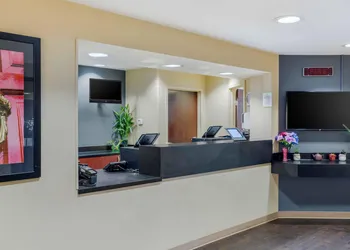 Extended Stay America Suites New York City LaGuardia Airport hotel thumbnail 4