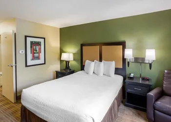 Extended Stay America Suites New York City LaGuardia Airport hotel thumbnail 7