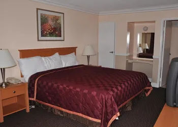 Econo Lodge Oakland Lake Merritt Area hotel thumbnail 6