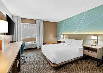 Comfort Inn Traverse City hotel thumbnail 7
