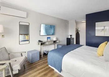 Sea Harbor Hotel hotel thumbnail 5