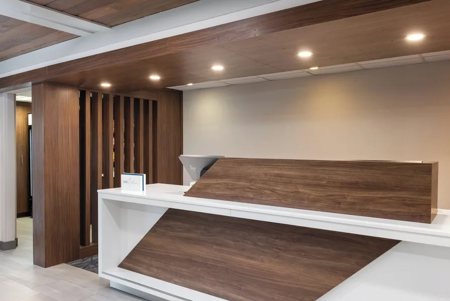 Holiday Inn Express Portland South-Lake Oswego by IHG hotel detail image 2