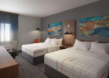 La Quinta Inn & Suites by Wyndham-Albany GA hotel thumbnail 4