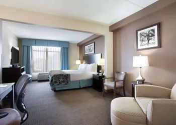Wingate by Wyndham Raleigh South / Garner hotel thumbnail 5