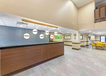 Comfort Inn & Suites Arlington Heights - Schaumburg hotel thumbnail 6