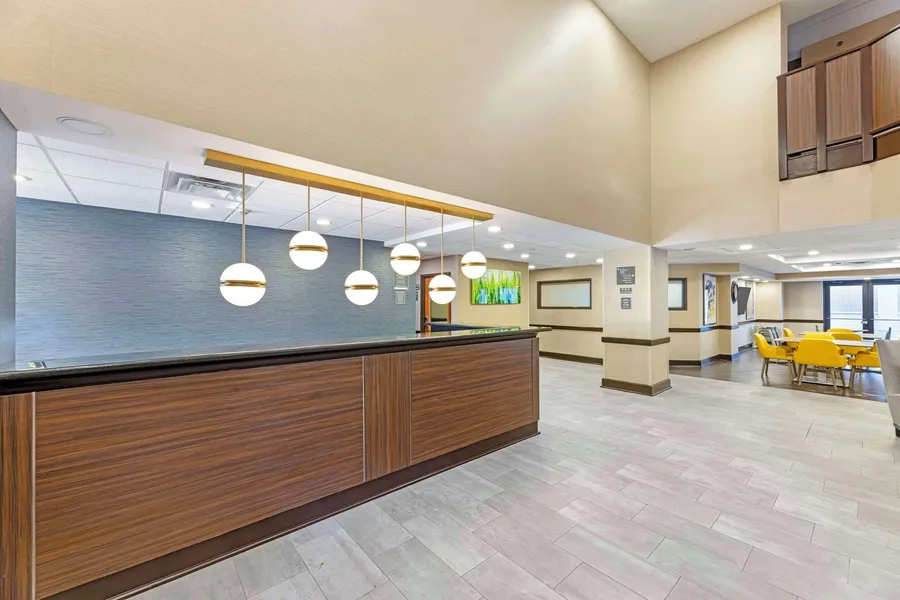 Comfort Inn & Suites Arlington Heights - Schaumburg hotel detail image 6