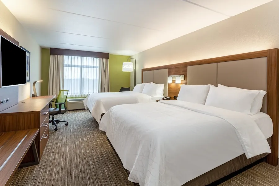 Holiday Inn Express & Suites Cedar Falls - Waterloo by IHG hotel detail image 6