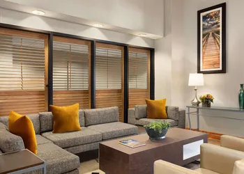Wingate by Wyndham - Wilmington hotel thumbnail 2
