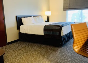 Wingate by Wyndham - Wilmington hotel thumbnail 5
