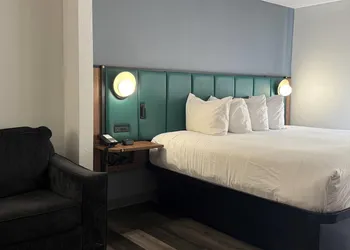 Wingate by Wyndham Indianapolis Airport-Rockville Rd. hotel thumbnail 4