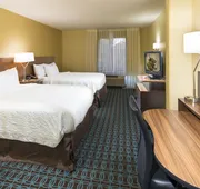 Fairfield Inn & Suites by Marriott Atlanta Buford/Mall of Georgia hotel detail image 5