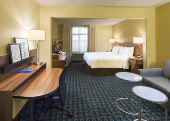 Fairfield Inn & Suites by Marriott Atlanta Buford/Mall of Georgia hotel thumbnail 6