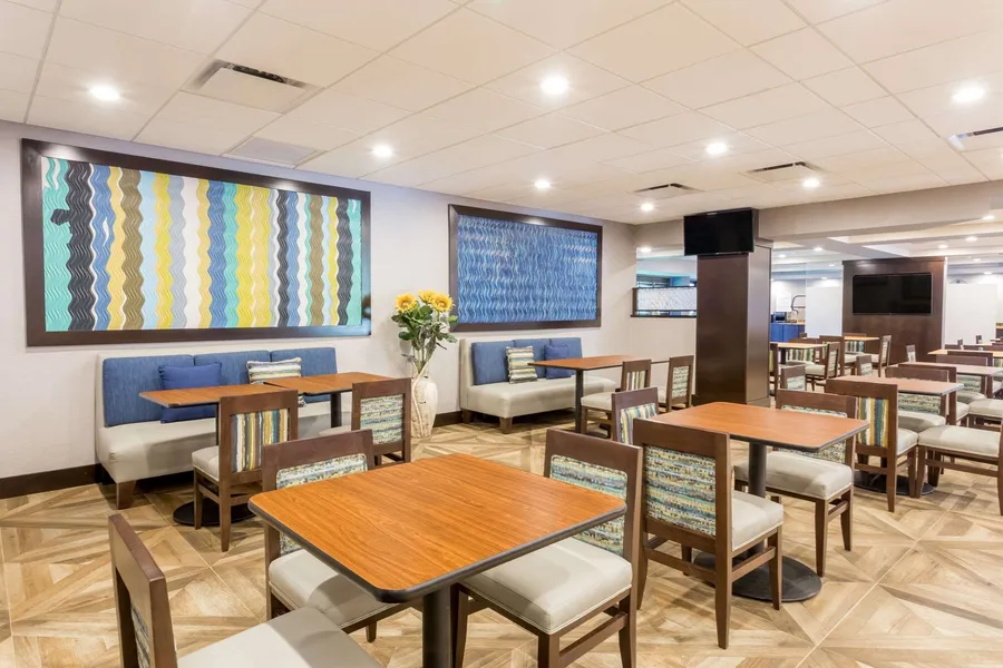 Wingate by Wyndham Convention Ctr Closest Universal Orlando hotel detail image 6
