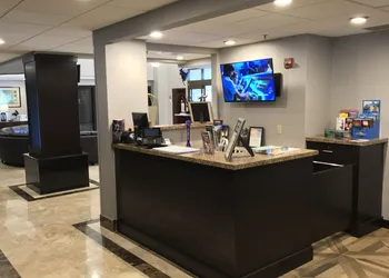 Wingate by Wyndham Convention Ctr Closest Universal Orlando hotel thumbnail 7