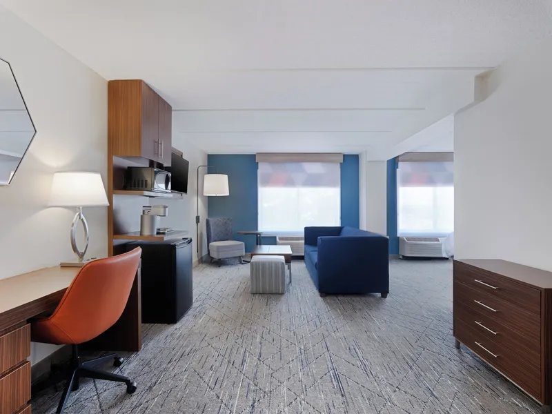 Holiday Inn Express & Suites Augusta West - Fort Gordon by IHG hotel detail image 6