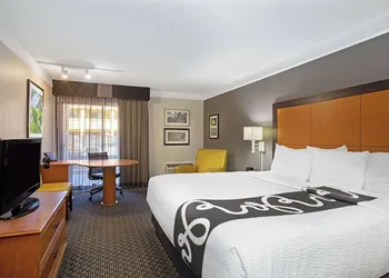 La Quinta Inn by Wyndham Tucson East hotel thumbnail 7
