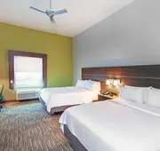 Holiday Inn Express Hotel & Suites PORT ARTHUR by IHG hotel detail image 3