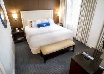 Ellis Hotel, Atlanta, A Tribute Portfolio Hotel by Marriott hotel thumbnail 8