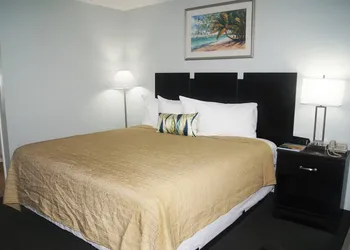 Ocean Plaza Motel hotel thumbnail 5