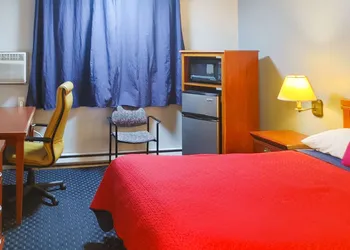Rodeway Inn Seattle Airport hotel thumbnail 7