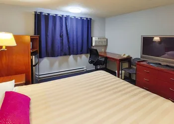 Rodeway Inn Seattle Airport hotel thumbnail 8
