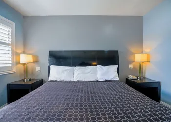 Economy Inn Buttonwillow Bakersfield I-5 hotel thumbnail 7