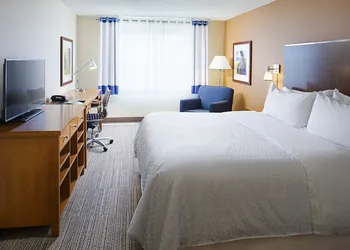 Four Points By Sheraton Philadelphia Airport hotel thumbnail 5