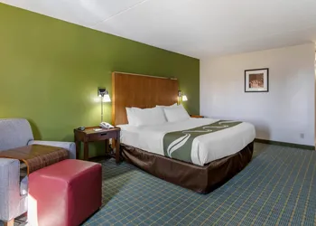 Quality Inn Lexington -Horse Park hotel thumbnail 6