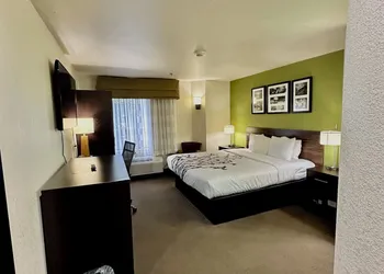 Sleep Inn & Suites Tulsa Central I-44 hotel thumbnail 5