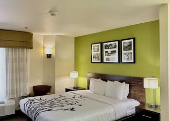 Sleep Inn & Suites Tulsa Central I-44 hotel thumbnail 6