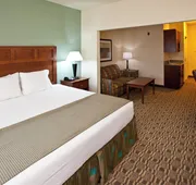 Holiday Inn Express Hotel & Suites RIPLEY by IHG hotel detail image 4