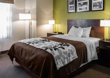 Sleep Inn Saint Charles North hotel thumbnail 5