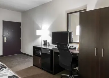 Sleep Inn Saint Charles North hotel thumbnail 7
