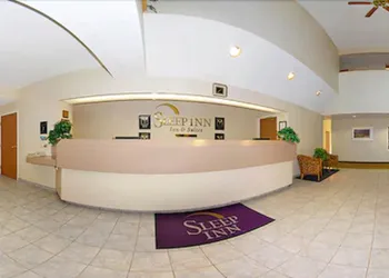 Sleep Inn And Suites Danville hotel thumbnail 5