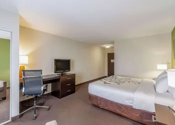 Sleep Inn & Suites Harrisonburg near University hotel thumbnail 5